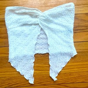 White twist summery crop